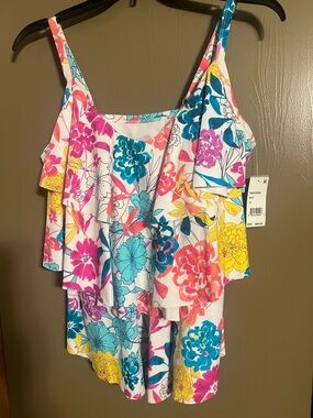 Reaction Kenneth Cole Multi-Color Floral Ruffle Swim Tankini